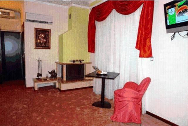 Achillion Palace Kalambákion Oda fotoğraf